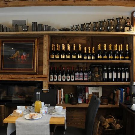 L'Abri Des Amis Hotel Courmayeur Kültér fotó