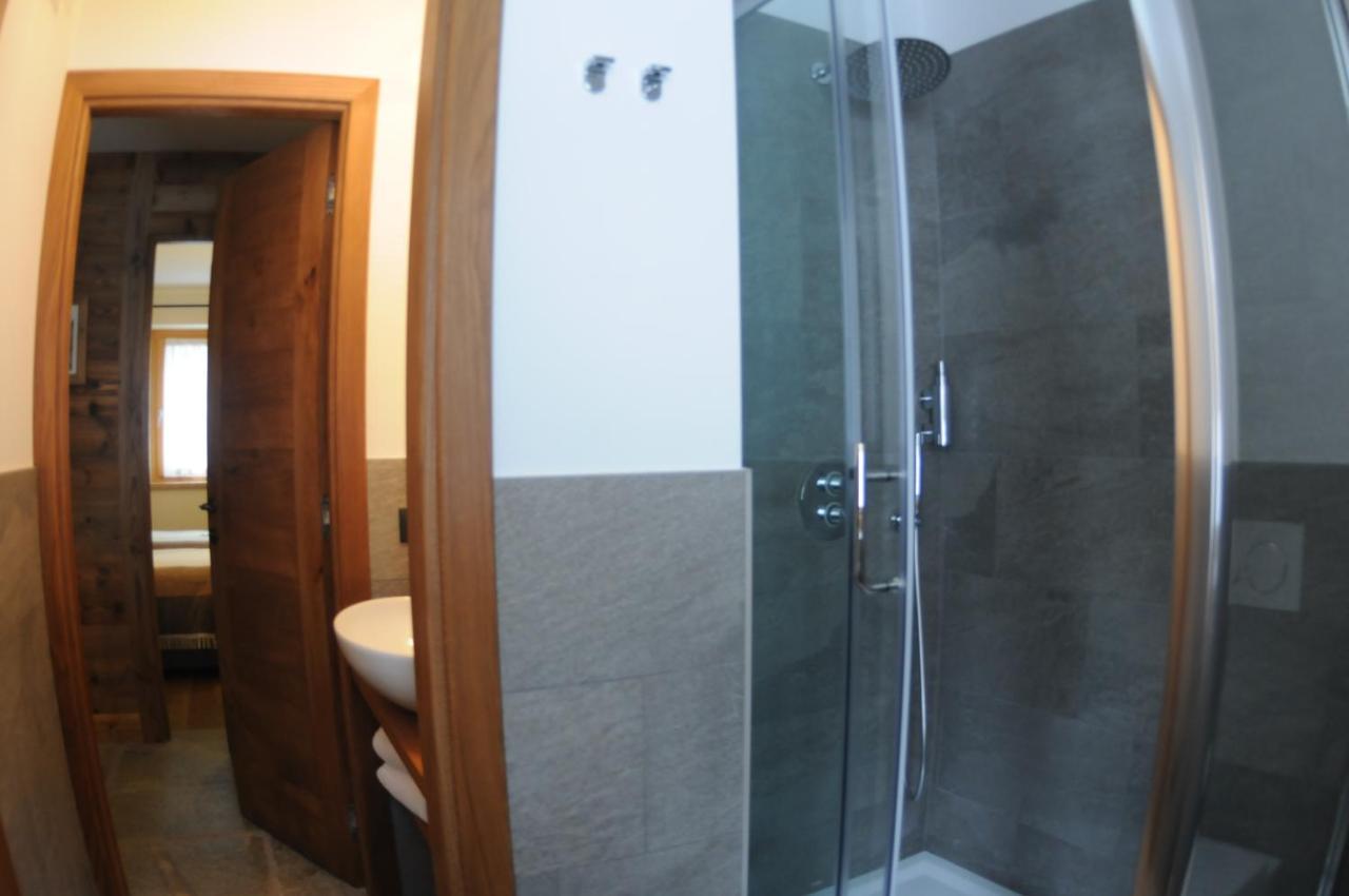 L'Abri Des Amis Hotel Courmayeur Kültér fotó