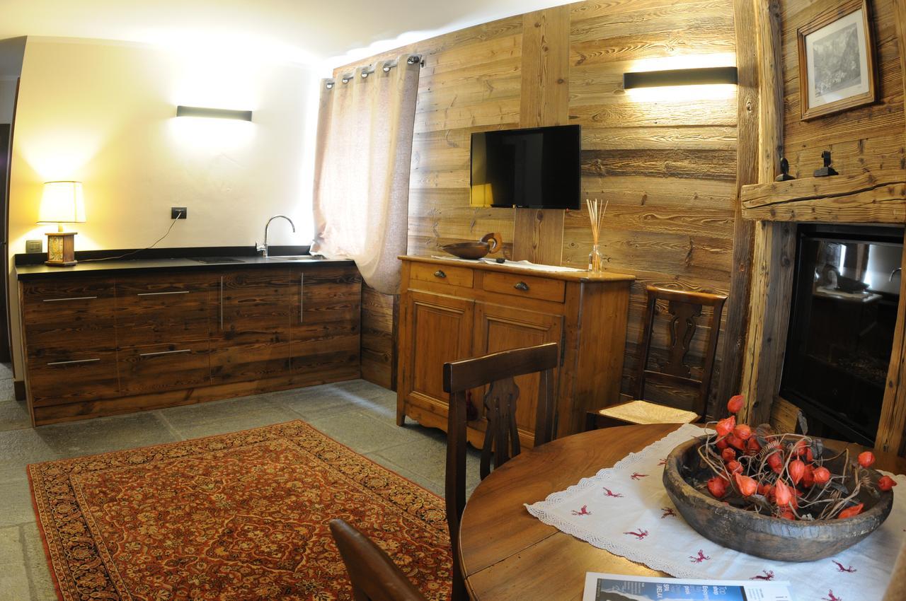L'Abri Des Amis Hotel Courmayeur Kültér fotó